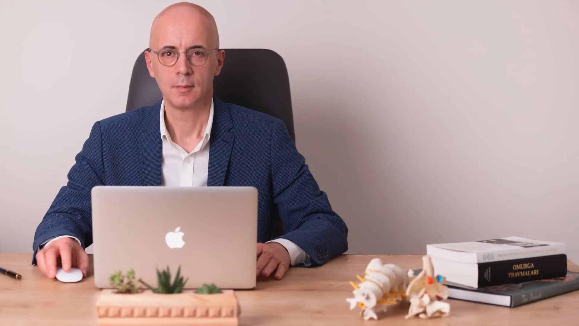 Prof. Dr. Hakan Sabuncuoğlu